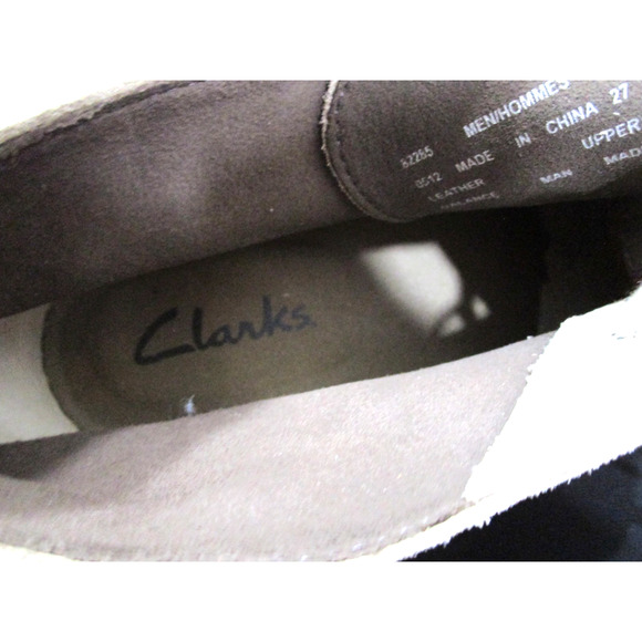 Clarks Beige Suede Chukka Desert Boots Men Sz 8 - Picture 9 of 10
